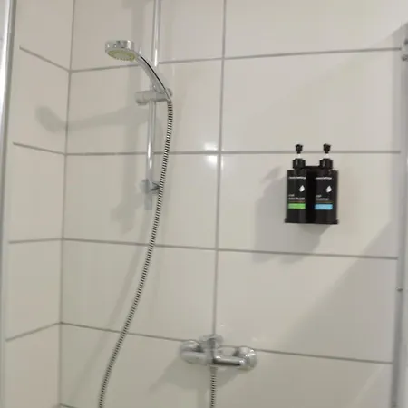 Le Delta - Centre Chu - Parking Prive - Netflix شقة